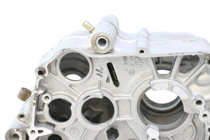 photo de ENGINE CRANKCASE APOLLO RFZ 125 - Fixing points details