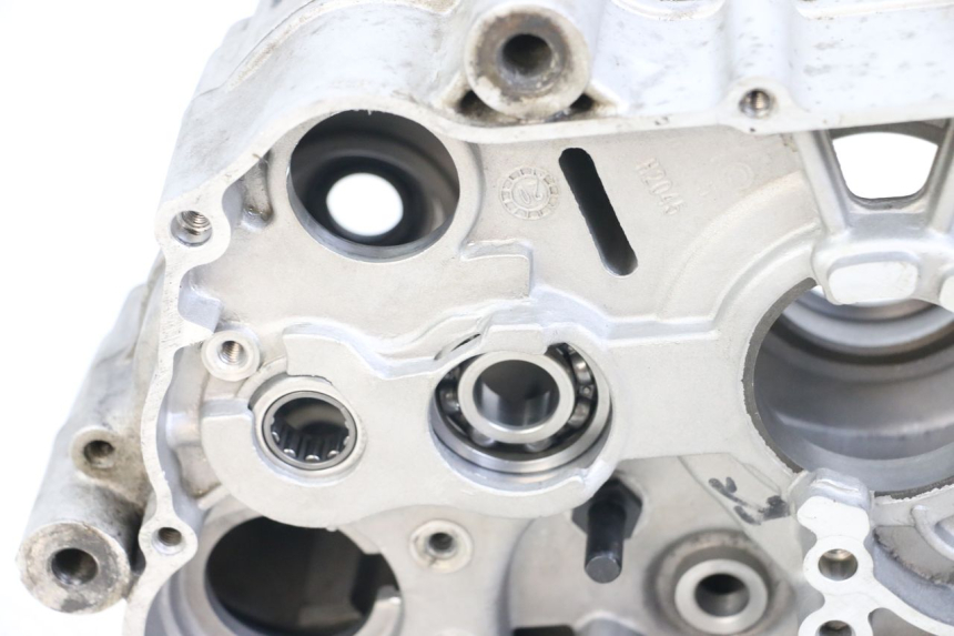 photo de ENGINE CRANKCASE APOLLO RFZ 140 - Product overview