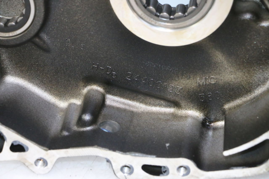 photo de ENGINE CRANKCASE HARLEY DAVIDSON ROAD GLIDE FLTRXSE 1920 (2018 - 2022) - Detailed visual inspection