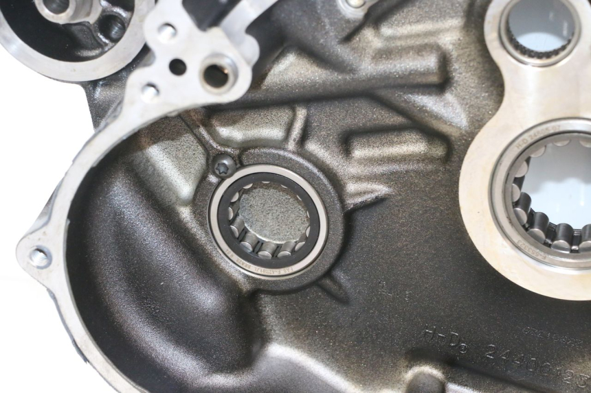 photo de ENGINE CRANKCASE HARLEY DAVIDSON ROAD GLIDE FLTRXSE 1920 (2018 - 2022) - Focus on structure