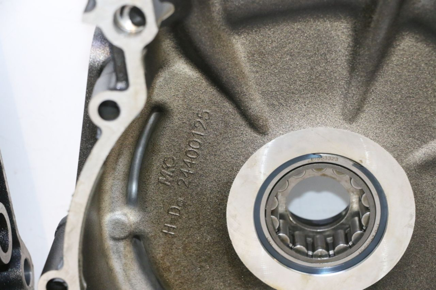 photo de ENGINE CRANKCASE HARLEY DAVIDSON ROAD GLIDE FLTRXSE 1920 (2018 - 2022) - Spare part profile view