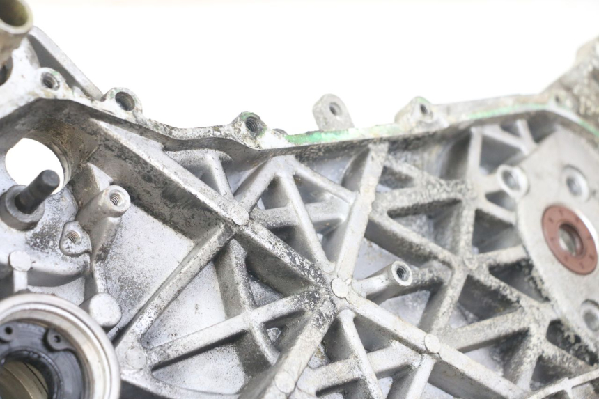 photo de ENGINE LOWER CRANKCASE KEEWAY RY6 2T 50 (2011 - 2019) - Component detail