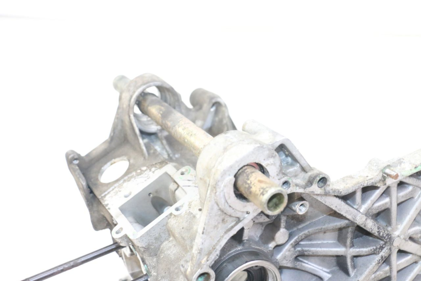 photo de ENGINE LOWER CRANKCASE KEEWAY RY6 2T 50 (2011 - 2019) - Technical close-up
