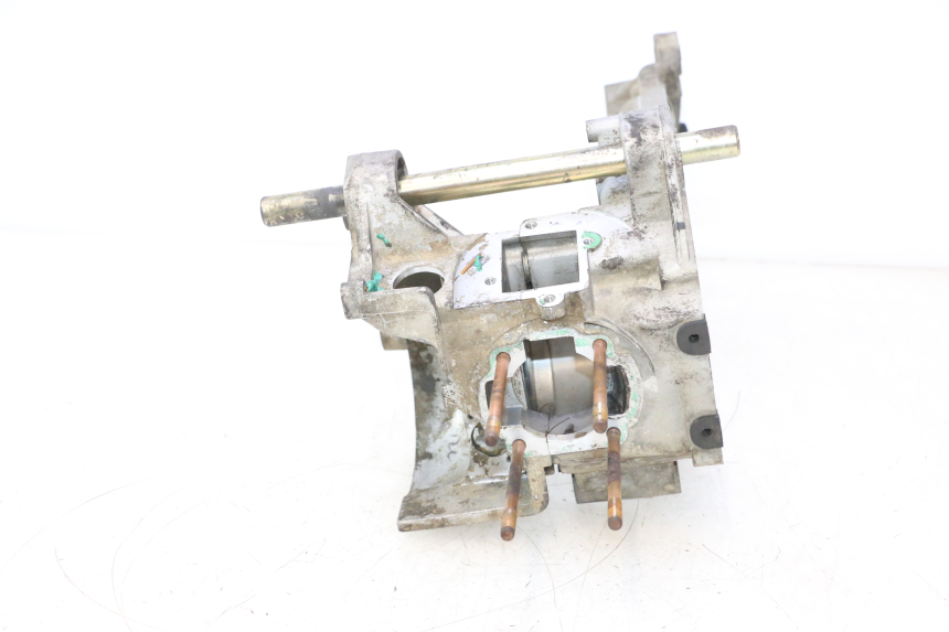 photo de ENGINE LOWER CRANKCASE KEEWAY RY6 2T 50 (2011 - 2019) - Markings and original references