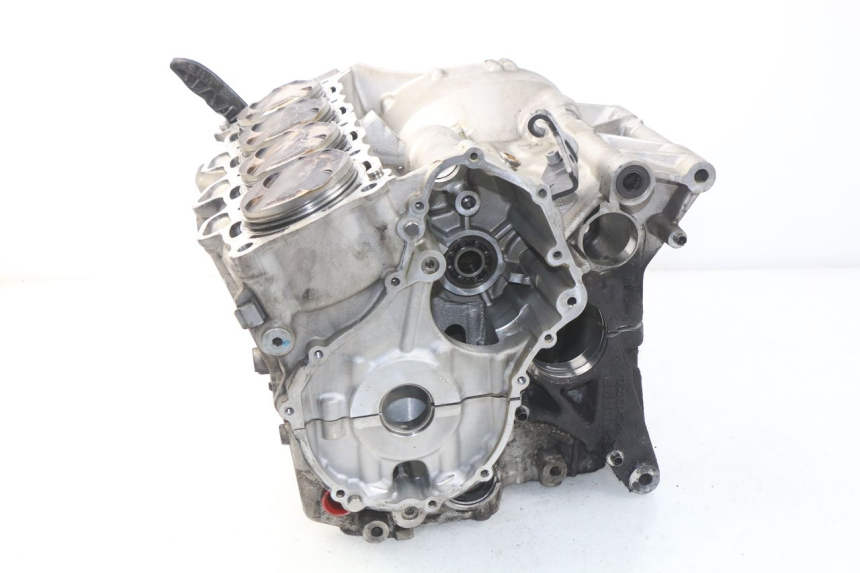 photo de ENGINE CRANKCASE BMW S RR ABS S1000RR 1000 (2009 - 2011) - Fixing points details