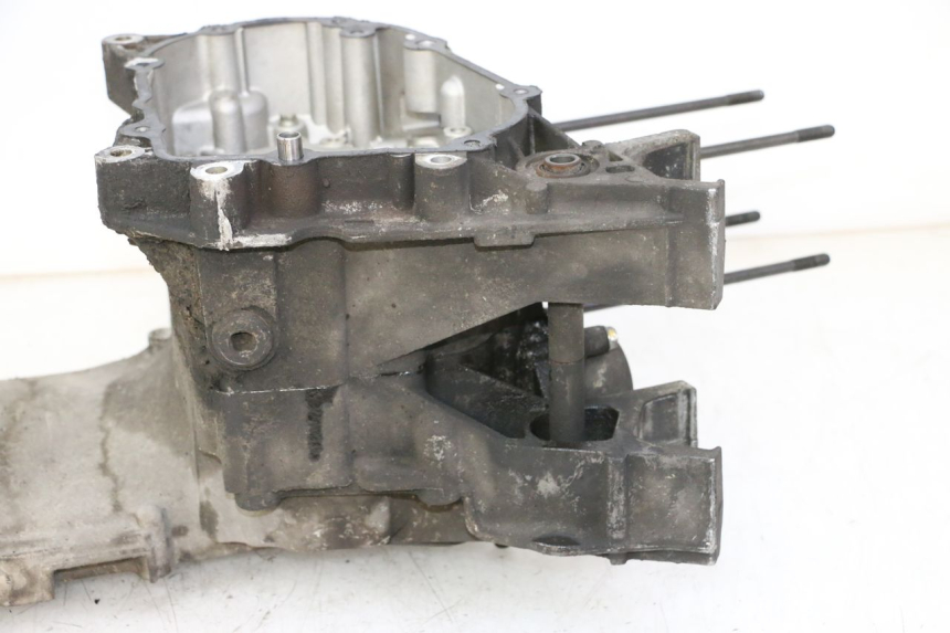 photo de ENGINE CRANKCASE PEUGEOT SATELIS 125 (2010 - 2012) - Product overview