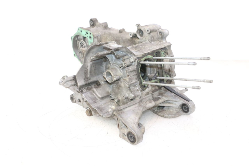 photo de ENGINE CRANKCASE HONDA SCV LEAD 100 (2003 - 2007) - Focus on structure
