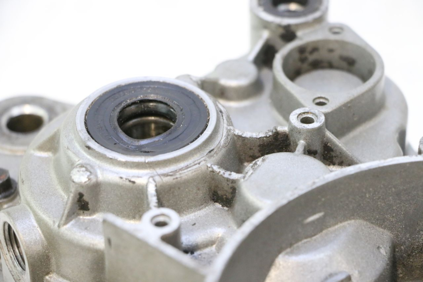 photo de ENGINE CRANKCASE DERBI SENDA 50 (2003 - 2005) - Alternative perspective