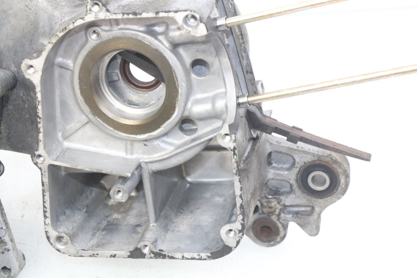 photo de ENGINE CRANKCASE KYMCO SENTO 50 (2008 - 2013) - Additional view of the item