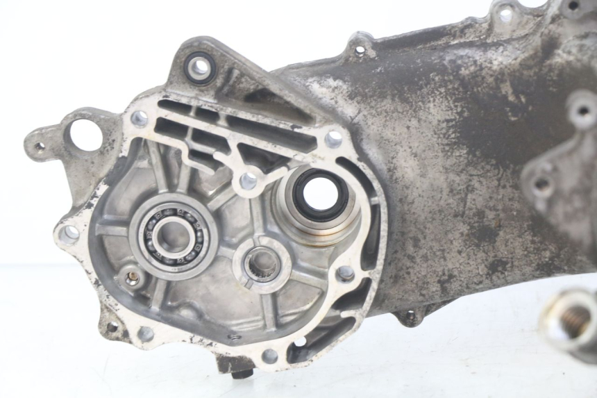 photo de ENGINE BOTTOM CASE KYMCO SENTO 100 (2008 - 2013) - Fixing points details