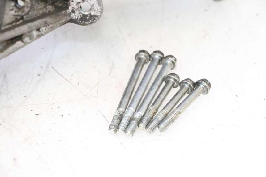 photo de ENGINE LOWER CASING PEUGEOT SPEEDFIGHT LC 50 (1996 - 2002) - Main view