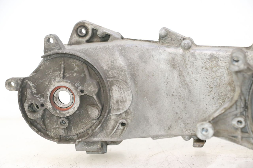 photo de ENGINE LOWER CASING PEUGEOT SPEEDFIGHT LC 50 (1996 - 2002) - Fixing points details