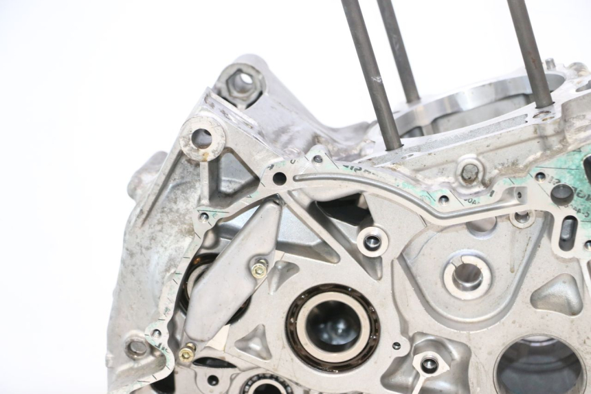 photo de ENGINE CRANKCASE CAN-AM SPYDER RS 1000 (2008 - 2012) - Supplementary product photo