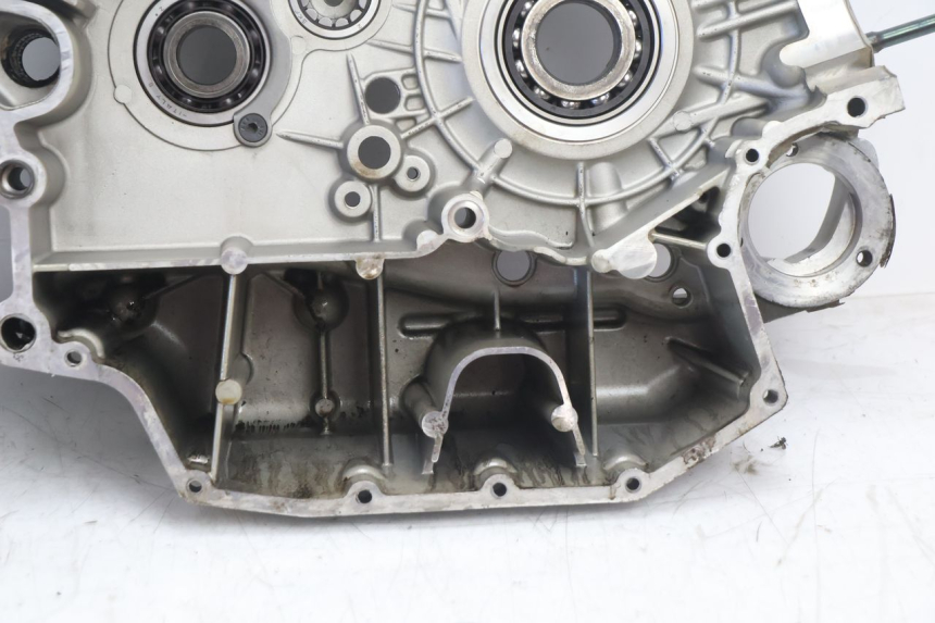 photo de ENGINE CRANKCASE DUCATI SS IE DS CARENEE 1000 (2002 - 2006) - Fixing points details