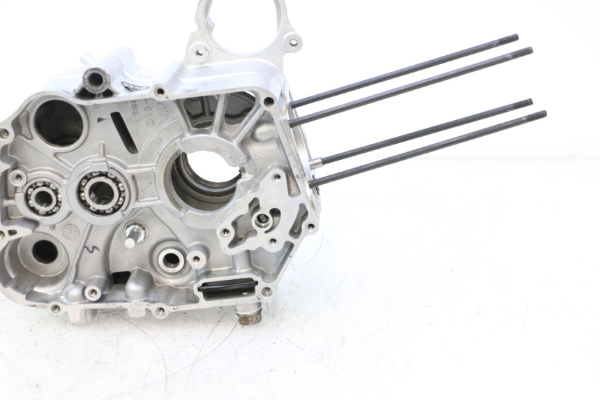 photo de ENGINE CRANKCASE YAMASAKI STREET 50 (2013 - 2018) - Fixing points details