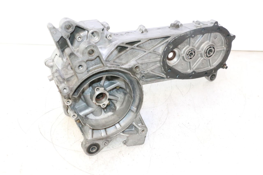 photo de ENGINE CRANKCASE KYMCO SUPER 8 2T 50 (2007 - 2013) - Component detail
