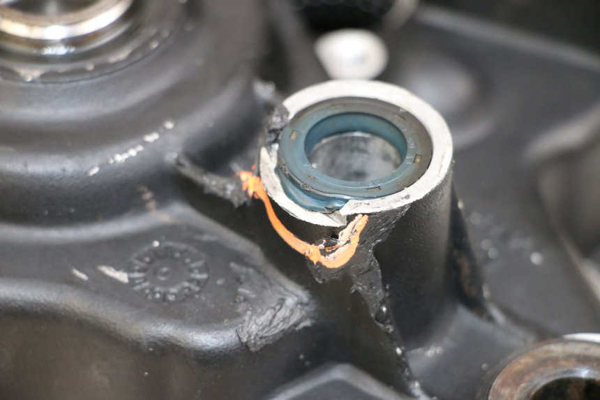 photo de ENGINE CRANKCASE CAGIVA SUPER CITY 125 (1992 - 1997) - Alternative perspective