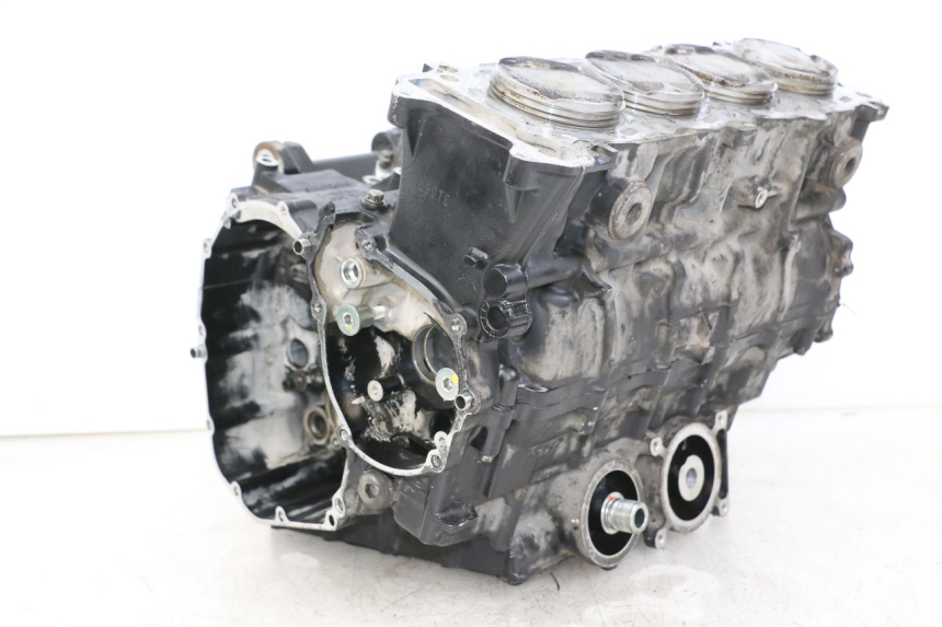 photo de ENGINE CRANKCASE SUZUKI GSR 750 (2011 - 2017) - Main view