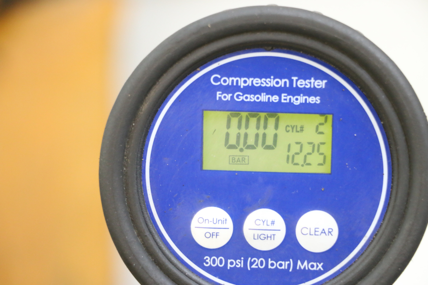 photo de ENGINE CRANKCASE SUZUKI GSR 750 (2011 - 2017) - Spare part profile view