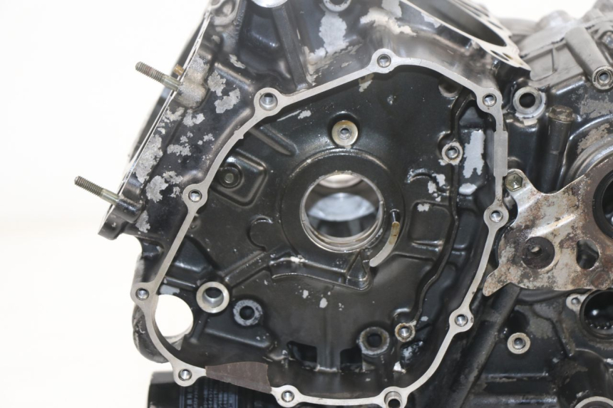 photo de ENGINE CRANKCASE SUZUKI SV S 650 (1999 - 2002) - Technical close-up