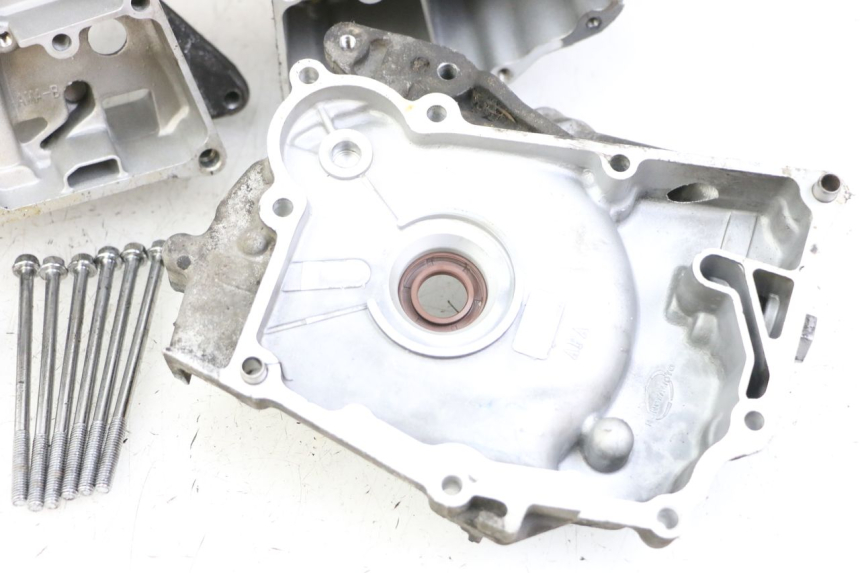 photo de ENGINE LOWER CASING SYM ORBIT III 3 4T 50 (2018 - 2021) - Used quality zoom