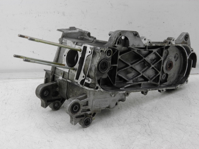 photo de ENGINE CRANKCASE SYM SYMPLY 4T 50 (2012 - 2015) - Zoom on usage condition