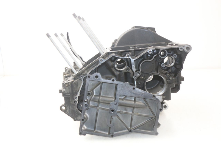 photo de ENGINE CRANKCASE YAMAHA TDM ABS 900 (2002 - 2014) - Fixing points details