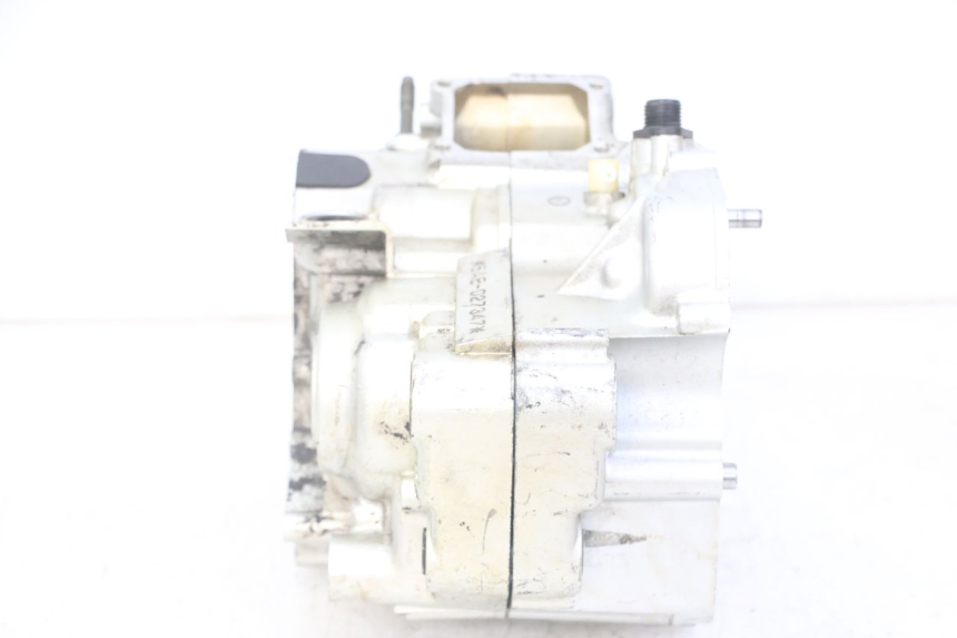 photo de ENGINE LOWER CASING YAMAHA TDR DELTABOX 125 (1997 - 2003) - High-resolution close-up