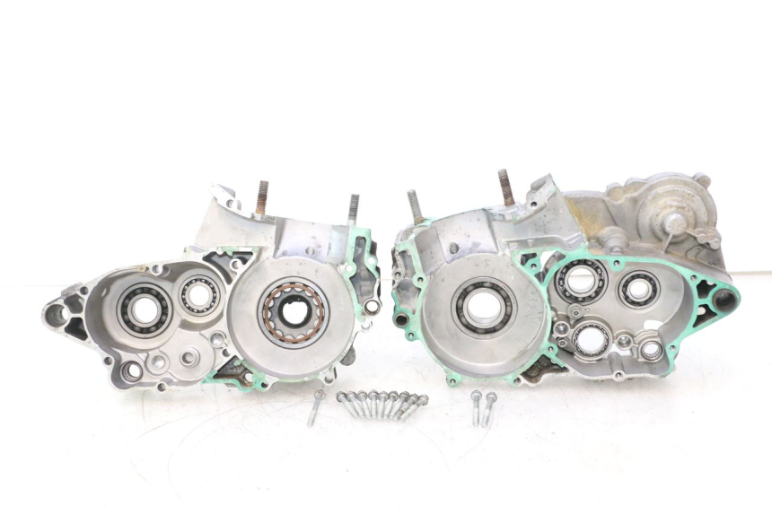 photo de ENGINE CRANKCASE HUSABERG TE 250 (2011 - 2014) - Component detail
