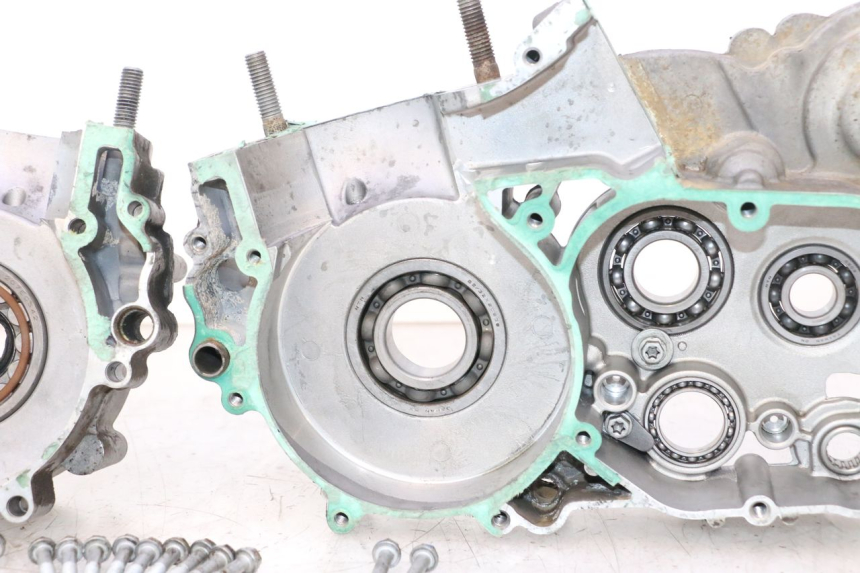 photo de ENGINE CRANKCASE HUSABERG TE 250 (2011 - 2014) - Alternative perspective