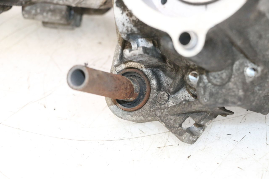 photo de ENGINE CRANKCASE PEUGEOT TREKKER 50 (1995 - 2004) - Detailed visual inspection