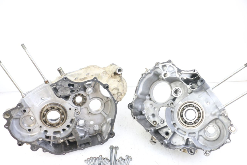 photo de ENGINE LOWER CASING HONDA TRX 300 (1988 - 2000) - Spare part profile view