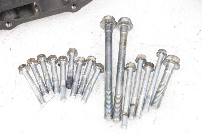 photo de ENGINE LOWER CASING HONDA TRX 300 (1988 - 2000) - Fixing points details
