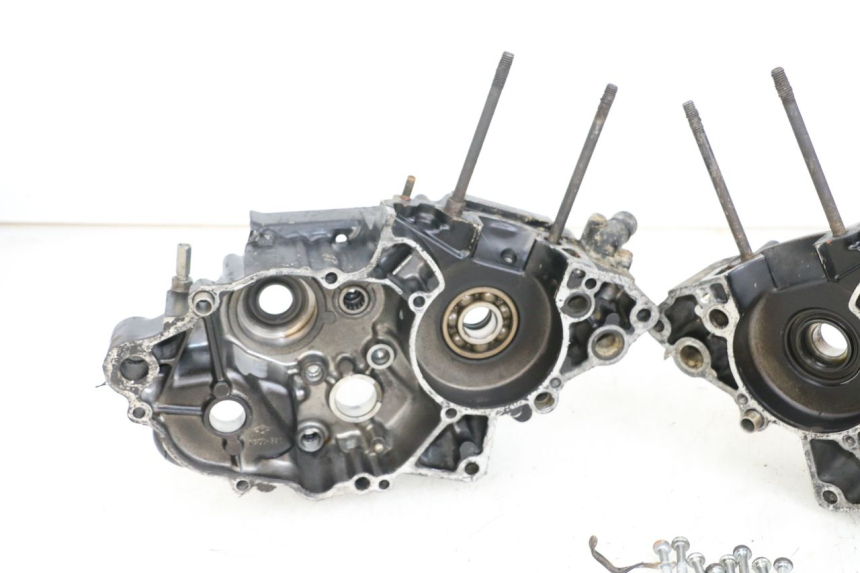 photo de ENGINE CRANKCASE SUZUKI TS X 80 (1984 - 1988) - High-resolution close-up