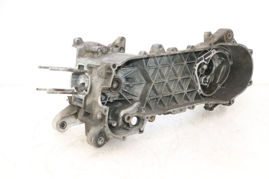 photo de ENGINE CRANKCASE PIAGGIO TYPHOON 50 (2000 - 2009) - Additional view of the item