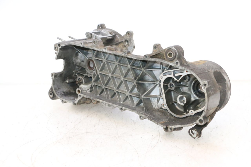 photo de ENGINE CRANKCASE PIAGGIO TYPHOON 50 (2000 - 2009) - Surface and material condition