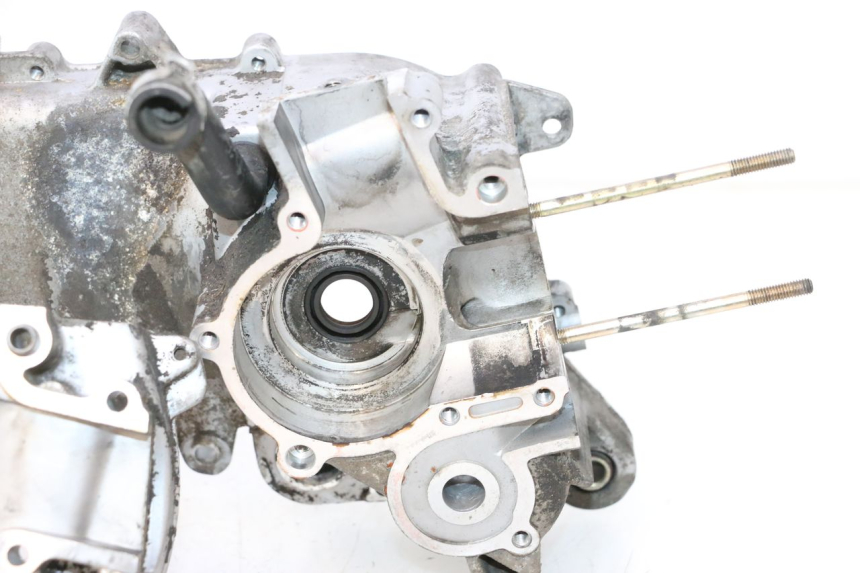 photo de ENGINE CRANKCASE PIAGGIO TYPHOON 50 (2000 - 2009) - Component detail