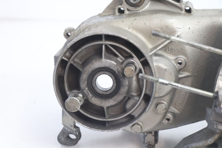photo de ENGINE CRANKCASE PIAGGIO TYPHOON 50 (1993 - 1999) - Zoom on usage condition