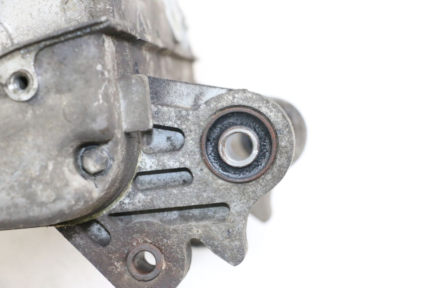 photo de ENGINE LOWER CASING PEUGEOT V-CLIC VCLIC 50 (2007 - 2013) - Zoom on usage condition