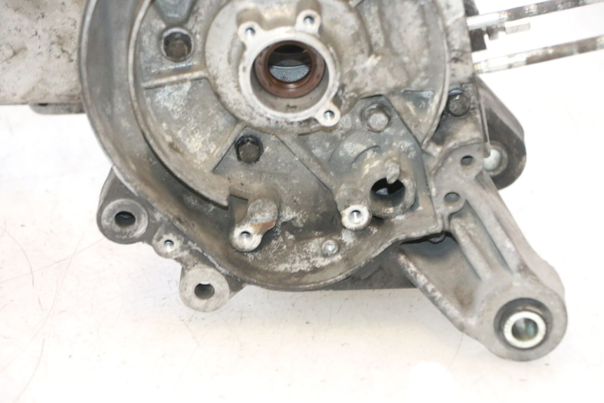 photo de ENGINE CRANKCASE PIAGGIO VESPA PRIMAVERA 2T 50 (2013 - 2018) - Used quality zoom