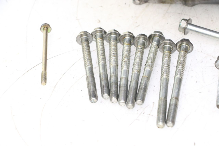 photo de ENGINE CRANKCASE HONDA VFR FI RC46 800 (1998 - 2001) - Detailed visual inspection