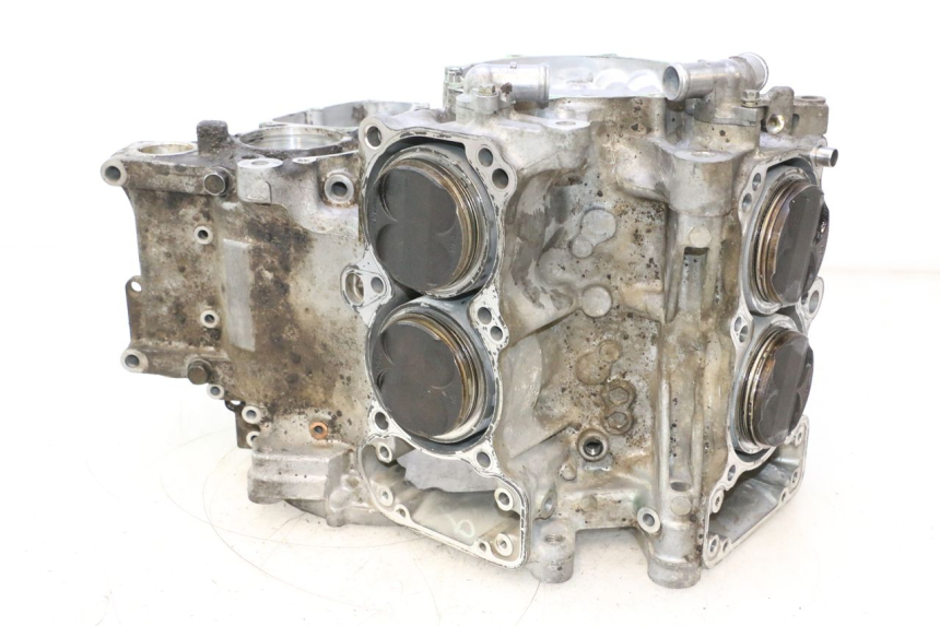 photo de ENGINE CRANKCASE HONDA VFR FI RC46 800 (1998 - 2001) - Zoom on usage condition