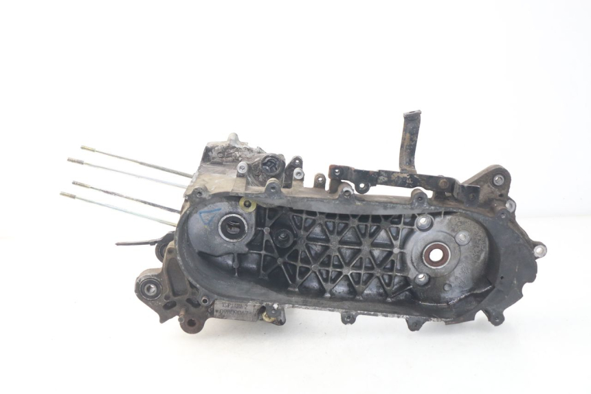 photo de ENGINE CRANKCASE PEUGEOT VIVACITY NEW 4T 50 (2008 - 2017) - Main view