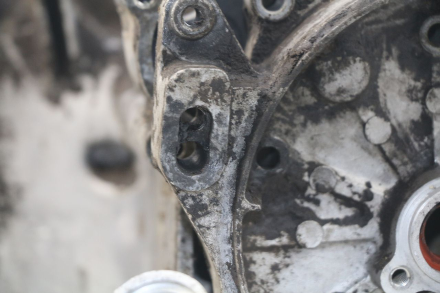 photo de ENGINE CRANKCASE PEUGEOT VIVACITY NEW 4T 50 (2008 - 2017) - Zoom on usage condition