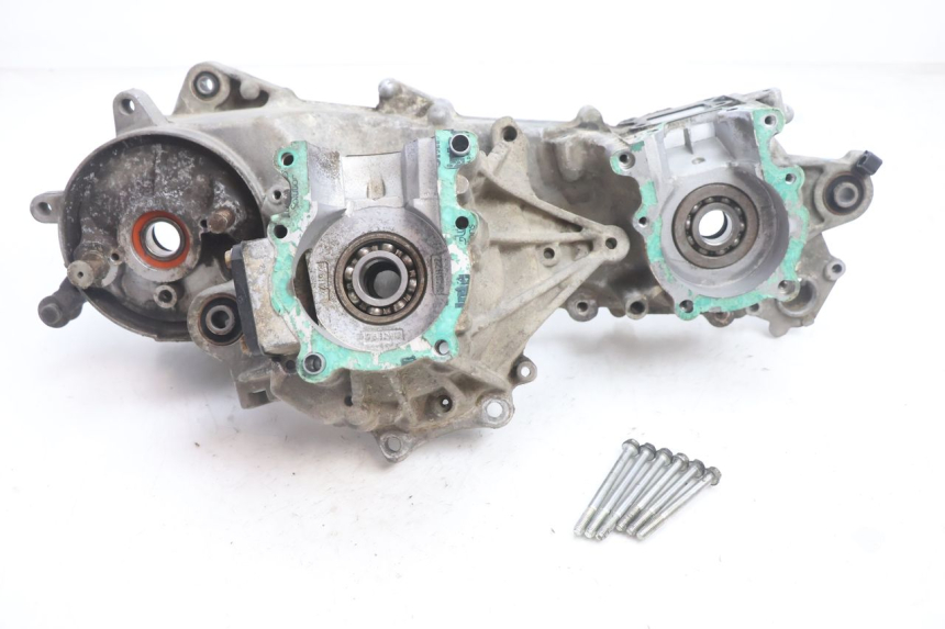 photo de ENGINE CRANKCASE PEUGEOT VIVACITY 50 (2004 - 2009) - Component zoom