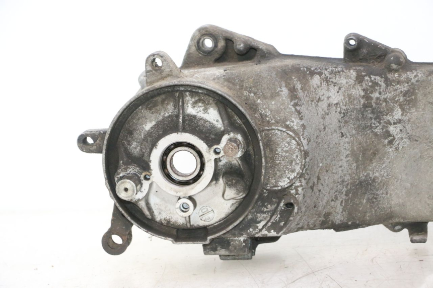 photo de ENGINE CRANKCASE PEUGEOT VIVACITY 50 (1998 - 2003) - Additional view of the item