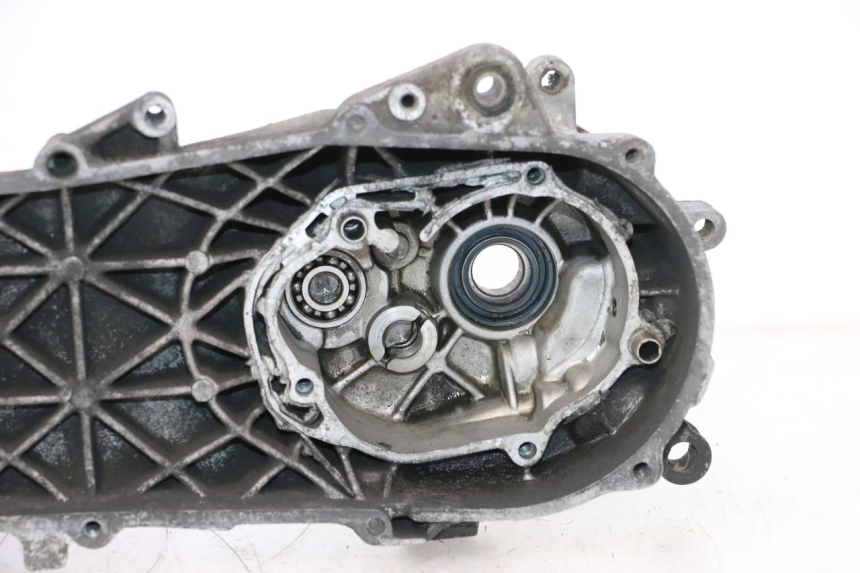 photo de ENGINE CRANKCASE PEUGEOT VIVACITY 50 (1998 - 2003) - Product overview