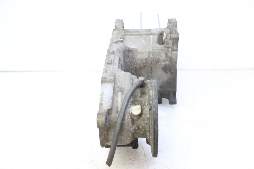 photo de ENGINE LOWER CASING YAMAHA X-MAX XMAX 250 (2006 - 2009) - Product overview