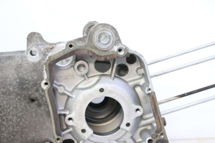 photo de ENGINE LOWER CASING YAMAHA X-MAX XMAX 250 (2006 - 2009) - Checked used part