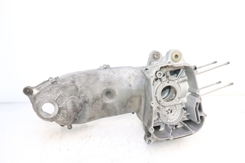 photo de ENGINE CRANKCASE YAMAHA X-MAX XMAX 125 (2010 - 2013) - Surface and material condition